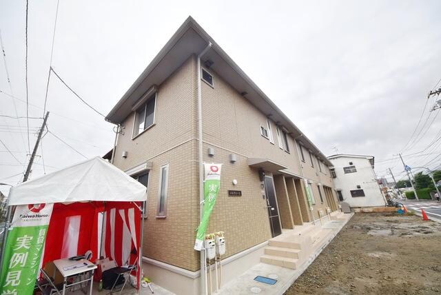 メルヴェーユの物件外観写真