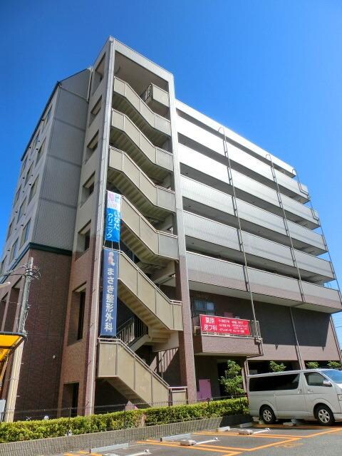 ベルメゾンの物件外観写真