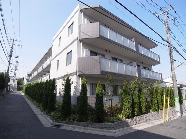 エスティメゾン代沢の物件外観写真