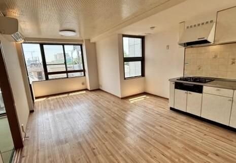 三鷹新川プラザの物件内観写真