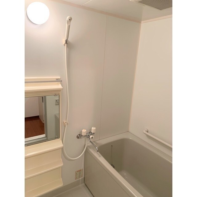 ソリッド大橋の物件内観写真