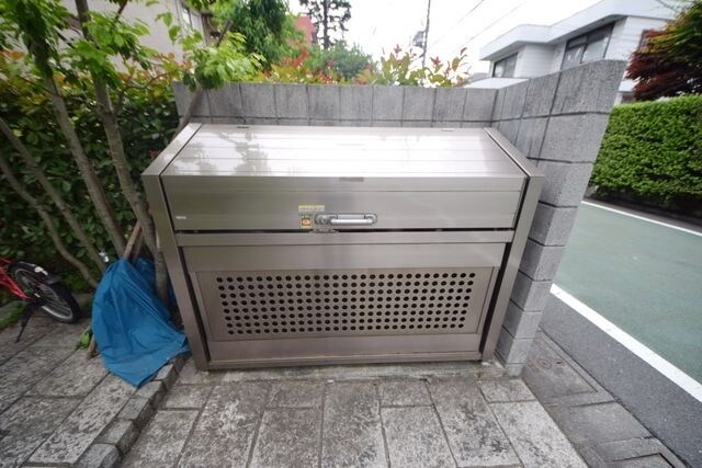 パラディ成城の物件内観写真