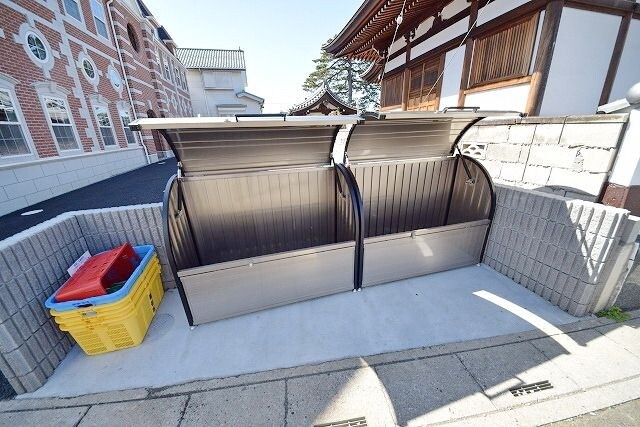 ＰＲＩＮＣＩＰＥＳＳＡ　ＬＵＣＥの物件内観写真