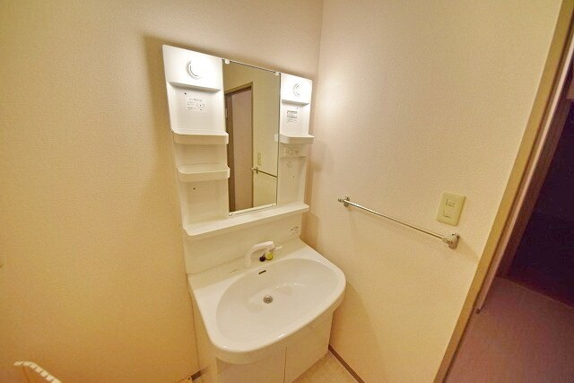 シンヤハンズ　１の物件内観写真