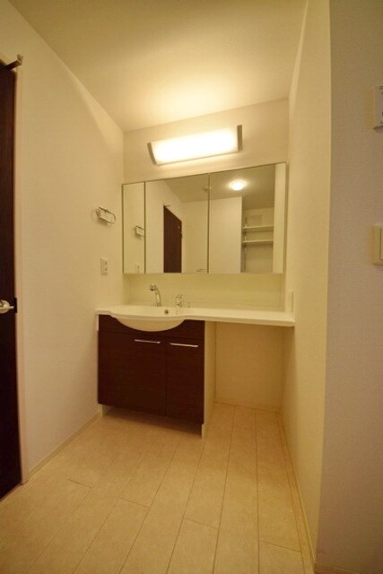 ロイジェントパークスレイクタウンIII　E棟の物件内観写真