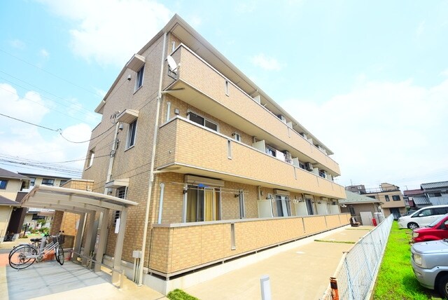 フローラの物件外観写真