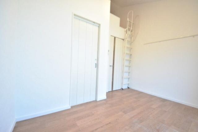 グランドソレイユ大岡の物件内観写真