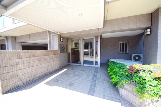 カスタリア野毛山の物件内観写真