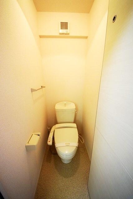 コート権太坂の物件内観写真