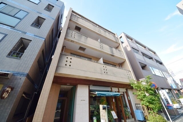 ラ・ピュセルの物件外観写真