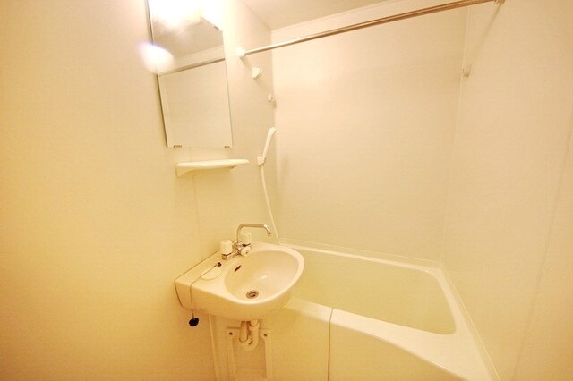 レオパレスエレンシアの物件内観写真