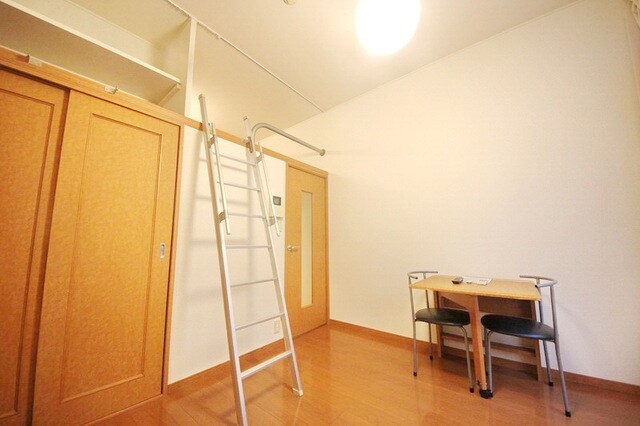 レオパレスエレンシアの物件内観写真