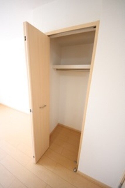 フォーレストの物件内観写真