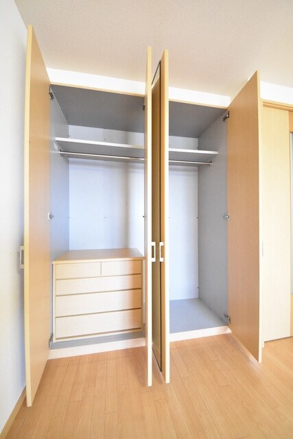 コンフォルト・Ｔの物件内観写真