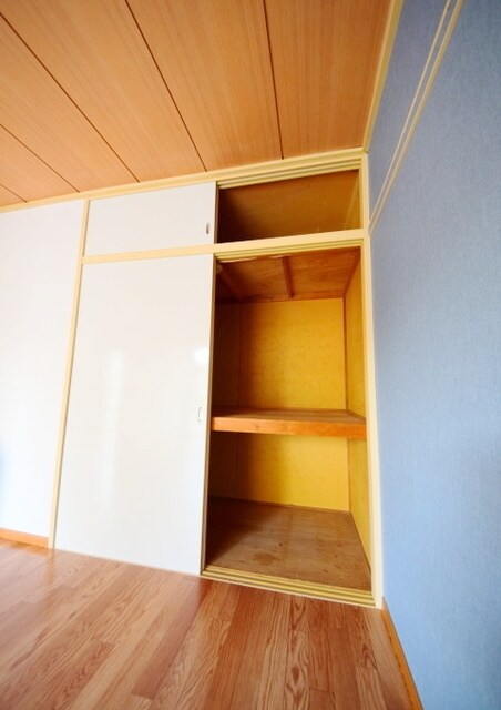 ルミエール泉Ａの物件内観写真