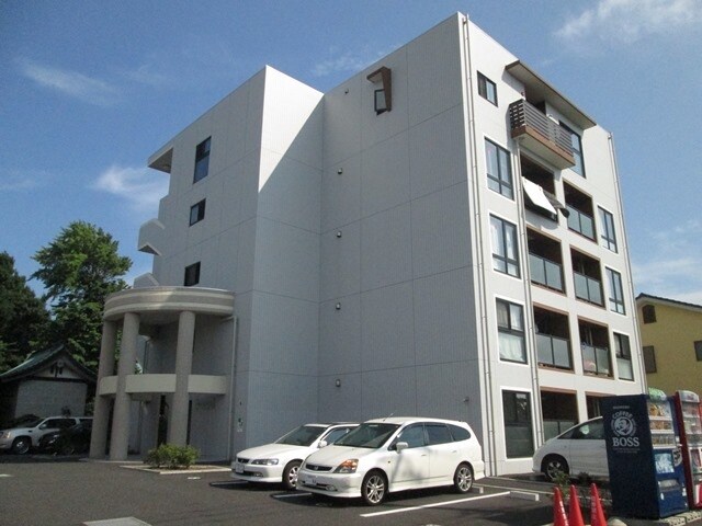 グラビス　の物件外観写真