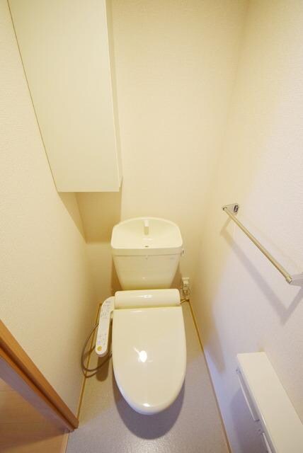 ロイヤルクレストの物件内観写真