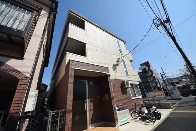 シャル―ルの物件外観写真