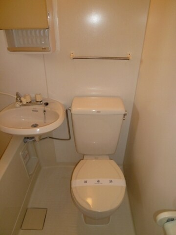 ファミール飯島の物件内観写真