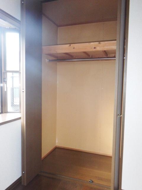 ドミール羽沢Ａの物件内観写真