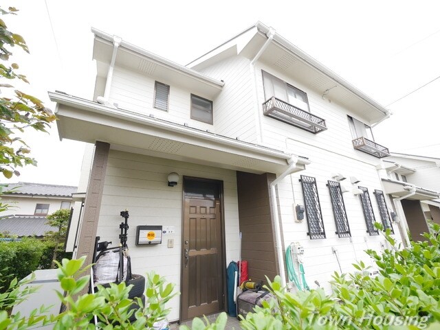 バイオレットコートＡ棟の物件外観写真