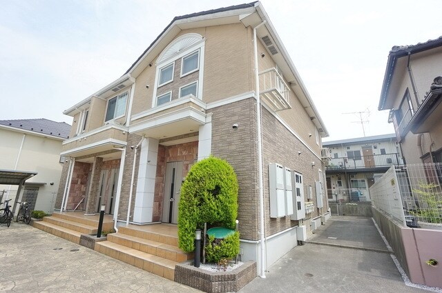 エレガンテ　カーサの物件外観写真