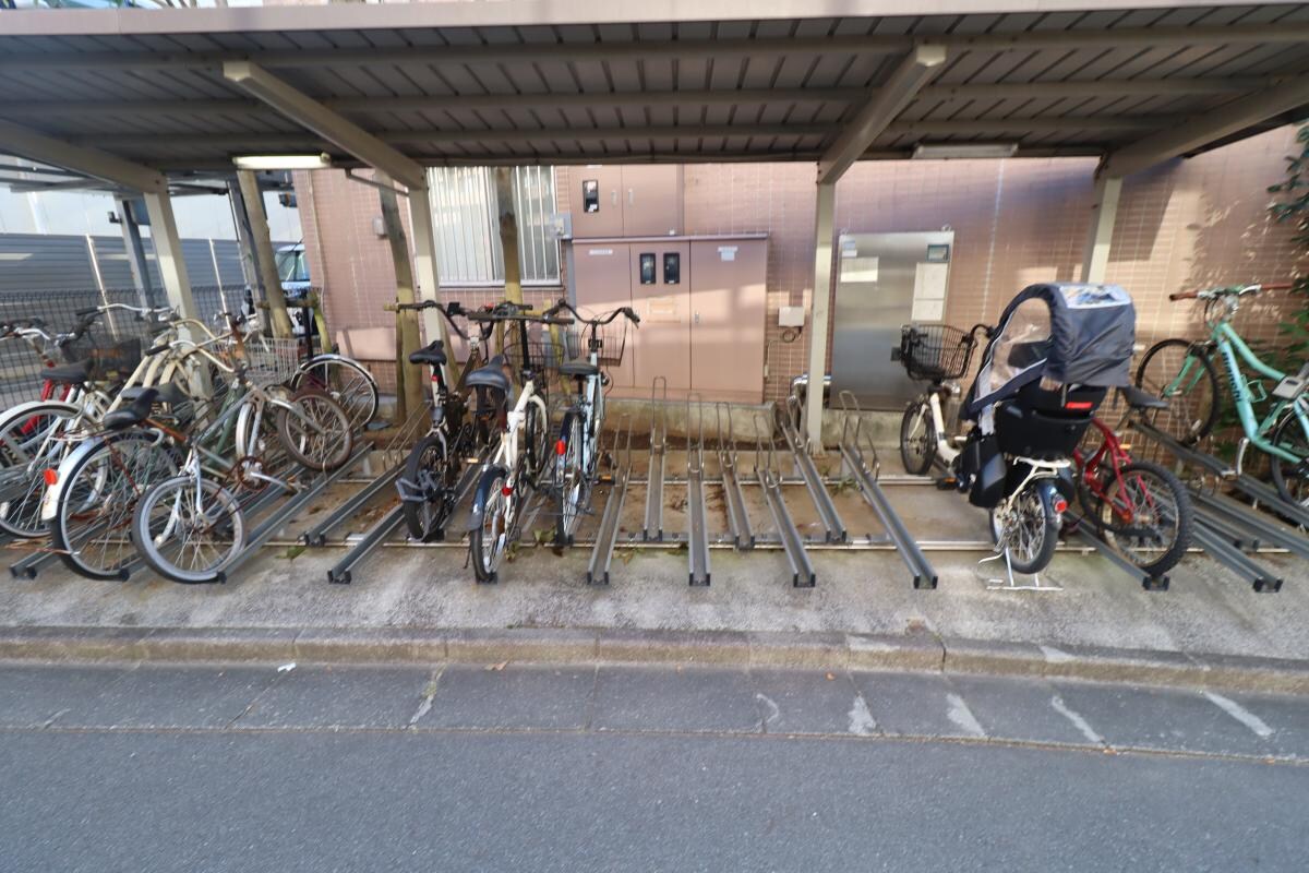 Ｓ－ＦＯＲＴたまプラーザの物件内観写真