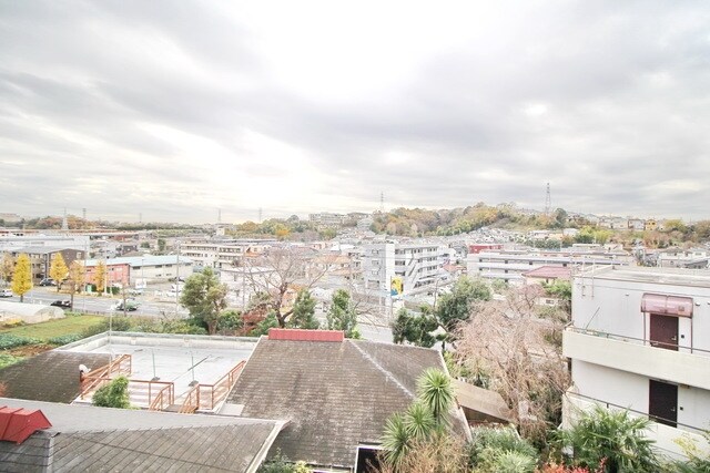 ヒルズ・カーリアＡの物件内観写真