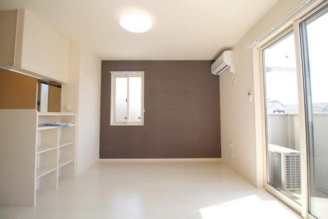 Ｎｉｊｉ-ｃｏｒｔ～ニジコート～の物件内観写真