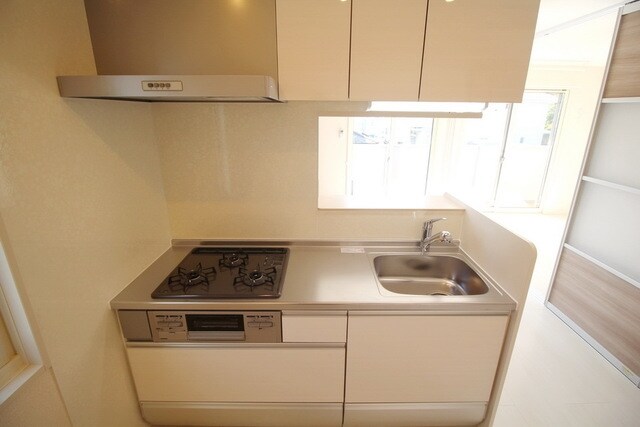 Ｎｉｊｉ-ｃｏｒｔ～ニジコート～の物件内観写真