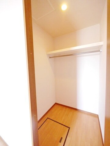 セレーヌ仲町台Ａの物件内観写真