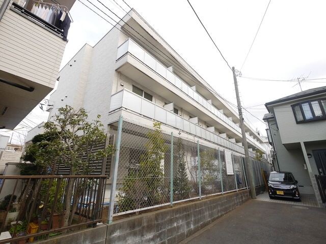 パルコート宮崎台の物件外観写真