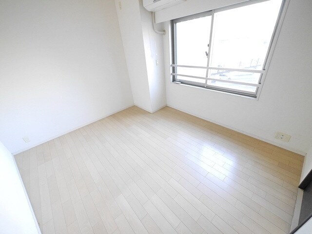 エル・クラウディア青葉の物件内観写真