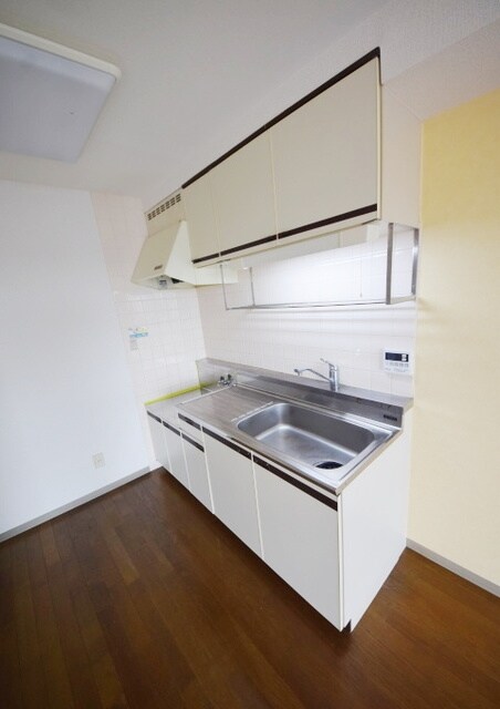 メゾンカワベの物件内観写真