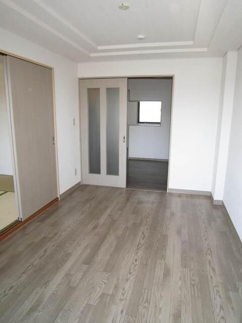 グローリーメゾン原宿の物件内観写真