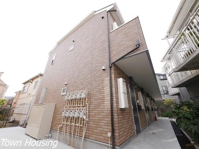 コモド日吉本町の物件外観写真