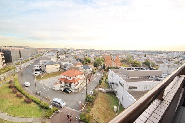 オクトス市ヶ尾1番館の物件内観写真