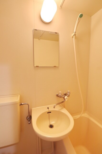 ルクレ青葉台の物件内観写真