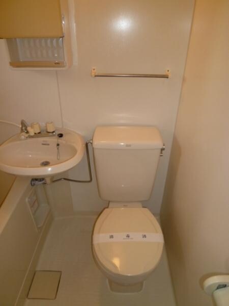 ファミール飯島の物件内観写真