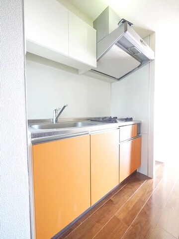 レジディア新横浜の物件内観写真