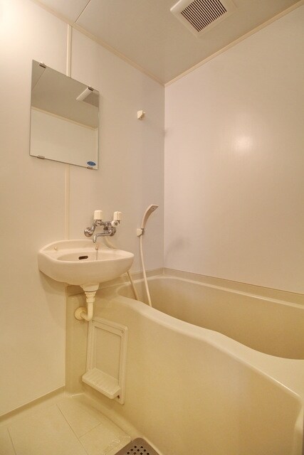 ベルフィーユ青葉台の物件内観写真