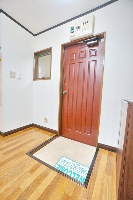 ハイツ成美弐番館の物件内観写真