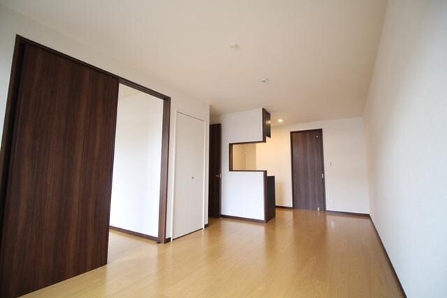 Ｌｕｓｔ　Ｓｔｒａｈｌの物件内観写真