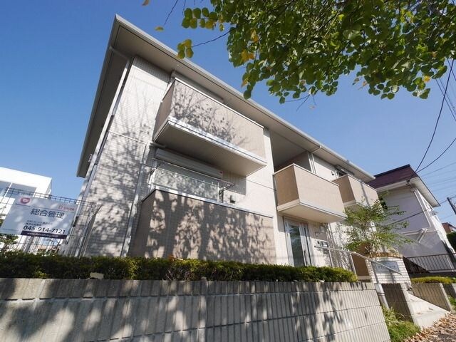 グランファミールの物件外観写真