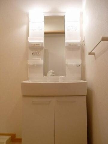 エレガンテ　カーサの物件内観写真