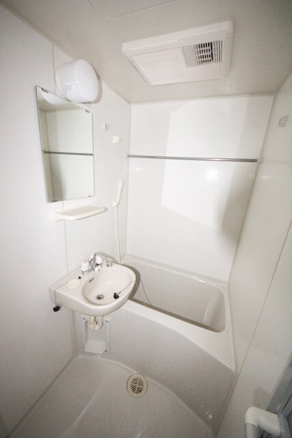 レオパレスフラワーIIIの物件内観写真