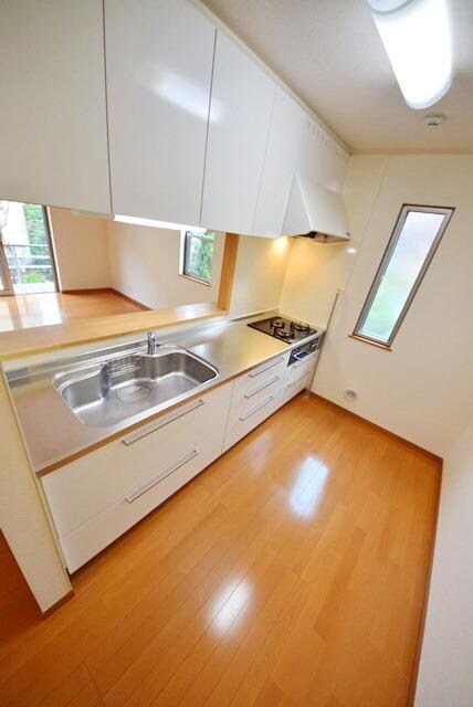 ラ・グリシーヌ鵠沼海岸の物件内観写真