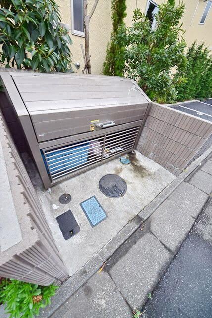 ラ・グリシーヌ鵠沼海岸の物件内観写真