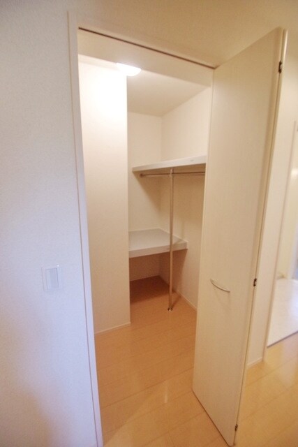 ウィングコートの物件内観写真