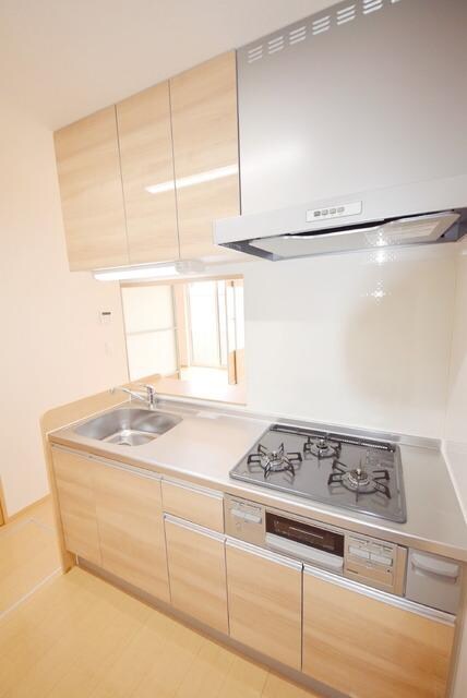 ロイヤルクレストの物件内観写真